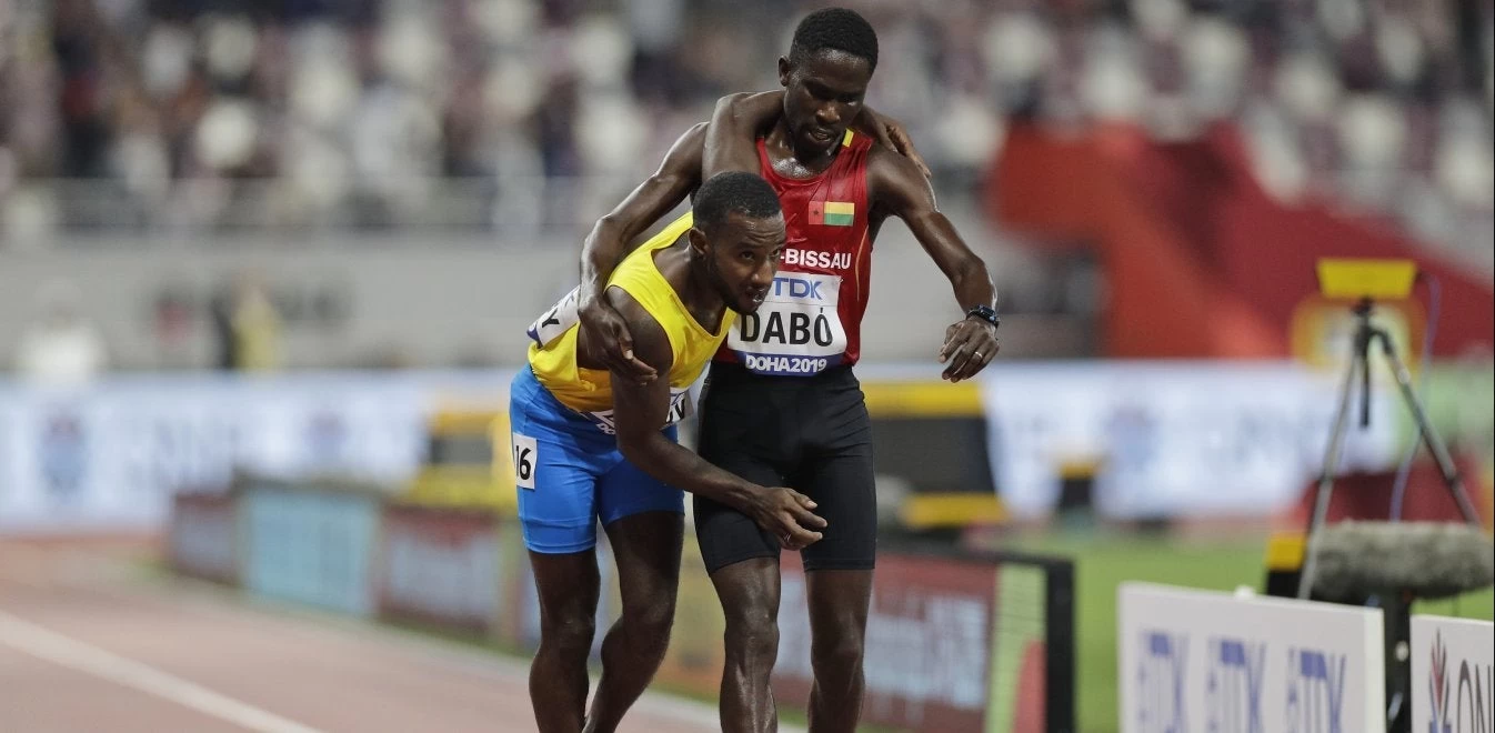 Παγκόσμιο στίβου: Η προσωποποίηση της ευγενούς άμιλλας στην Ντόχα!-Εικόνα,Βίντεο